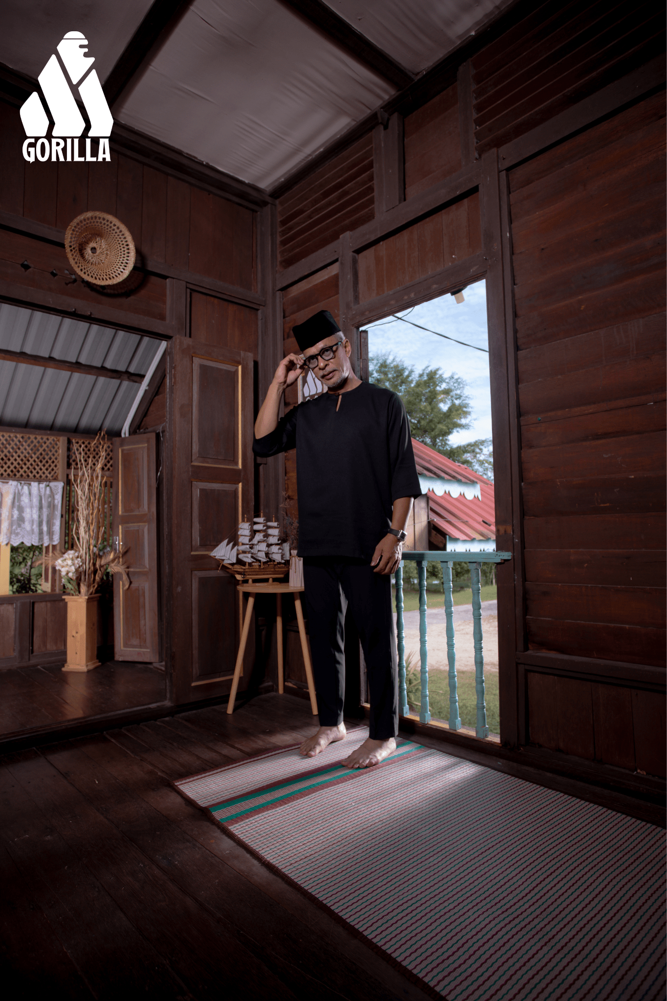 Black - Kurta Modern Classic - Gorilla - kurta.my